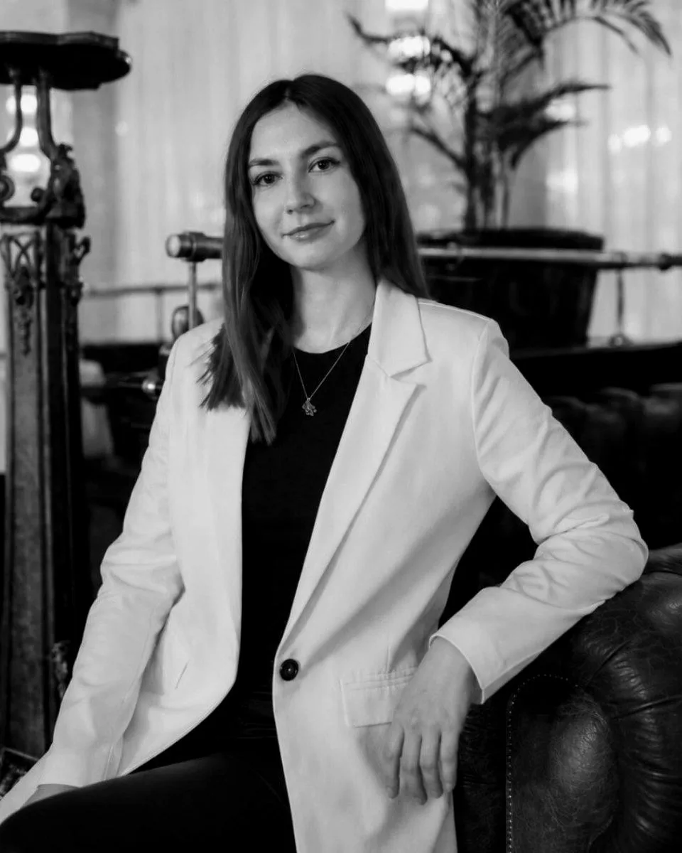 Алина Комиссарова